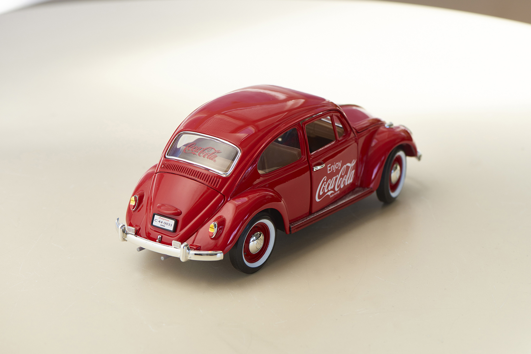 ＶＷ　The Beetle 1/18 ミニカー118